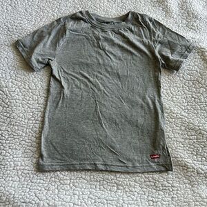 Levi’s Kids Gray Logo Tee (Size M)